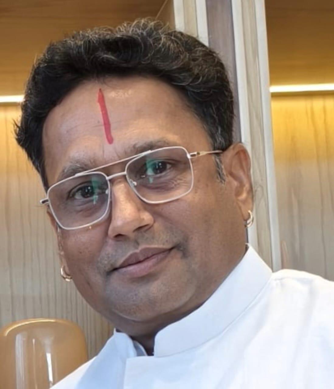 Shri Mahesh Punglia  